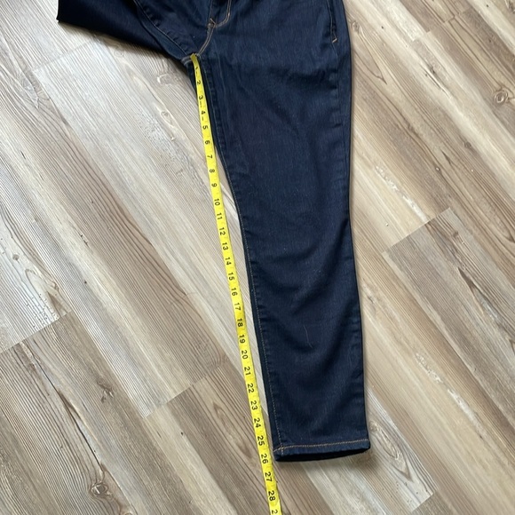 GAP 1969 Denim Women's 31 Short Legging Jean Mid Rise Dark wash NWT Stretch Y2K - Picture 9 of 14